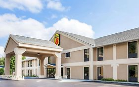 Super 8 By Wyndham Erwin, I-26 Exit 37